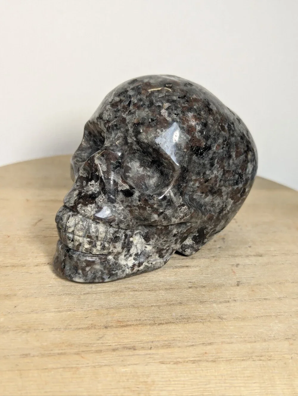 Skull Sodalite Syenite (trade name Yooperlite)